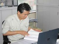 余西 正也